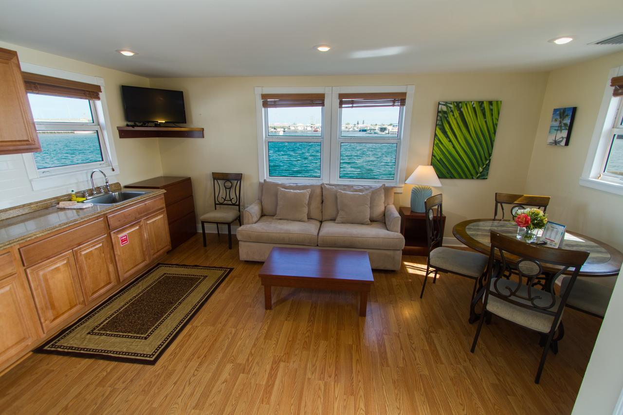 Harborside Motel&marina Motel 2*